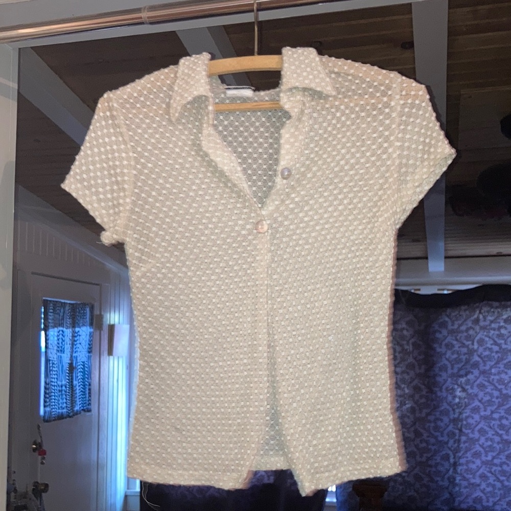 Medium cream women’s shirt